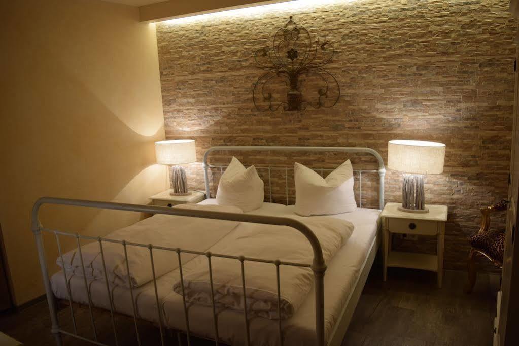 Hotel Arte Vida Ohg شبرمبرغ المظهر الخارجي الصورة